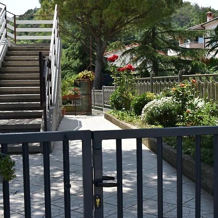Apartmani Grejs 라빈 외부 사진